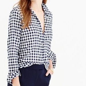 JCrew Boy Shirt in Crinkle Gingham in Navy